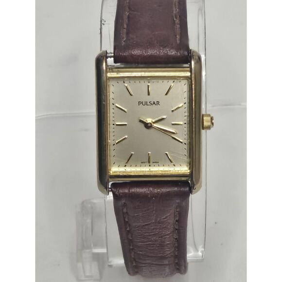 Pulsar Gold and Brown Women's Watch - Picture 7 of 15